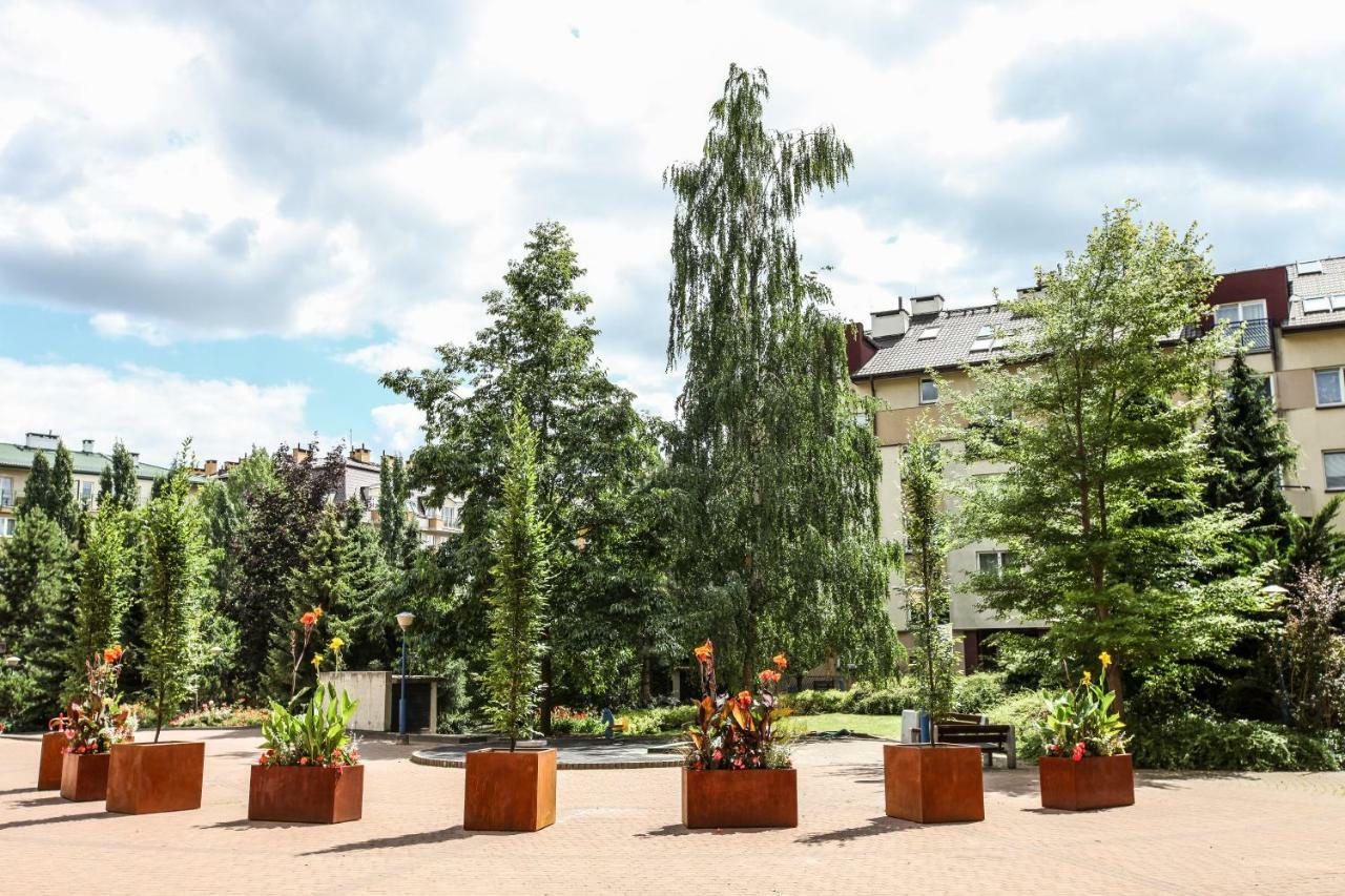 Green Kabaty Apartment 2 Varsóvia Exterior foto